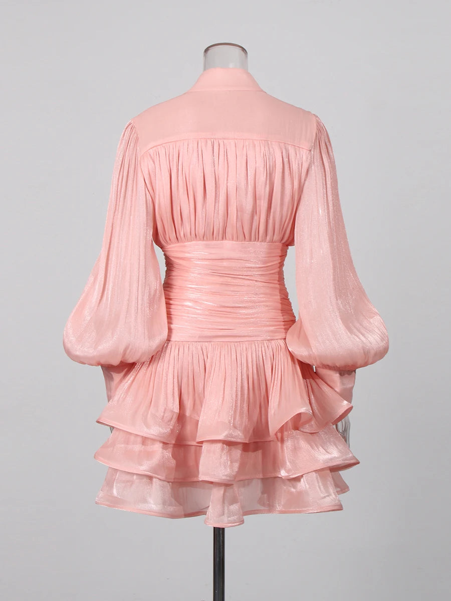TWOTWINSTYLE Elegant Green Ruffle Mini Dress for Women Stand Collar Puff Sleeve Pleated Waist Button Accent for Birthday Parties
