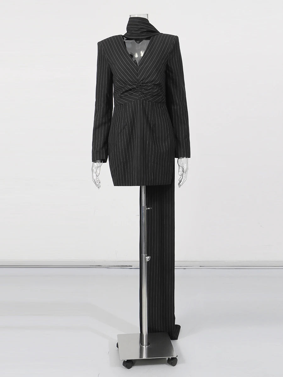 TWOTWINSTYLE Elegant Black Striped Pint Blazer Mini Dress for Women V Neck Long Sleeve Slimming Lace Up Design for Formal Events