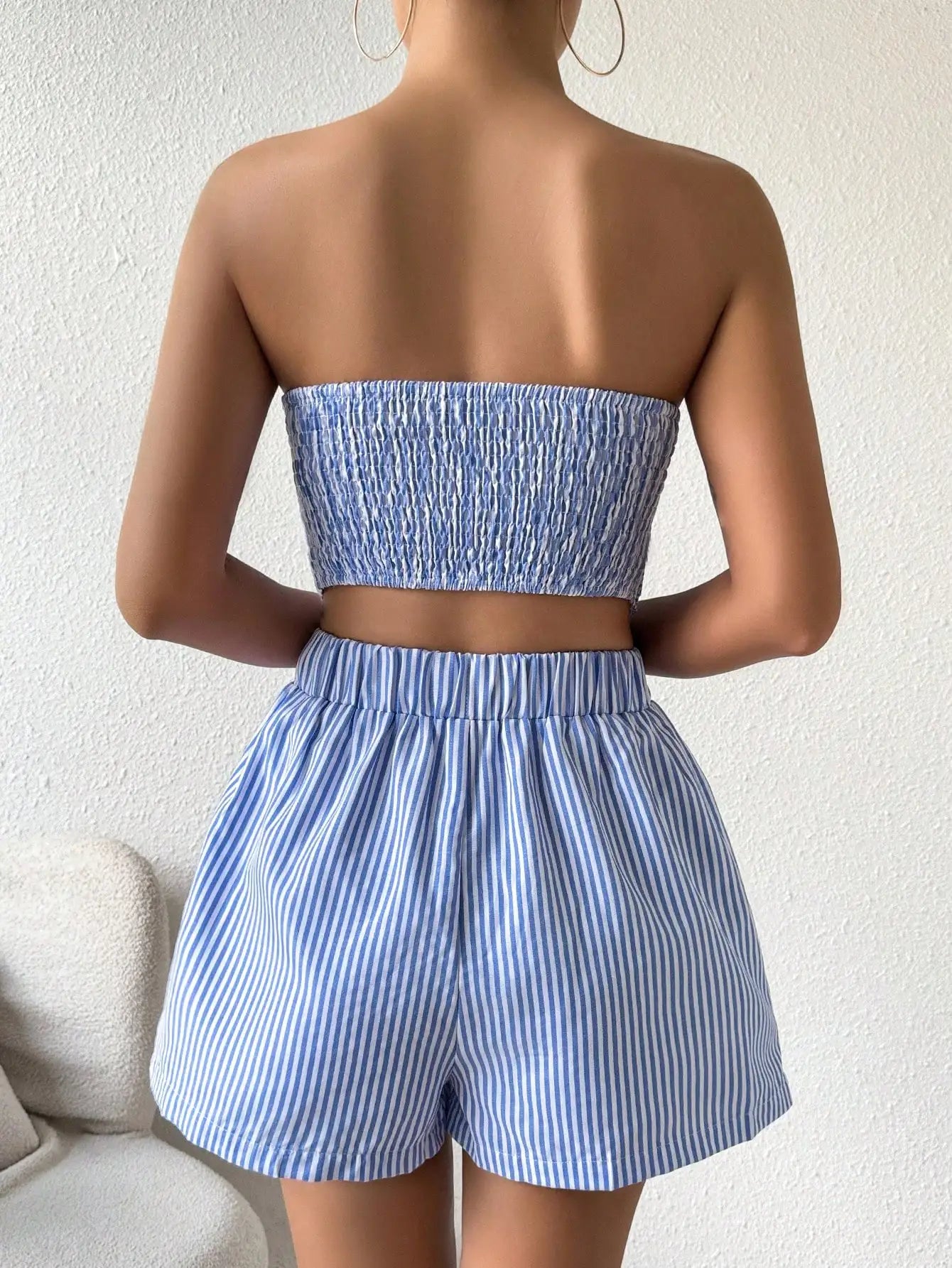 The Santorini Stripe Set from the Everyday Luxe at Lavishly Me